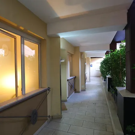 Hotel Grande Maugeri 4*