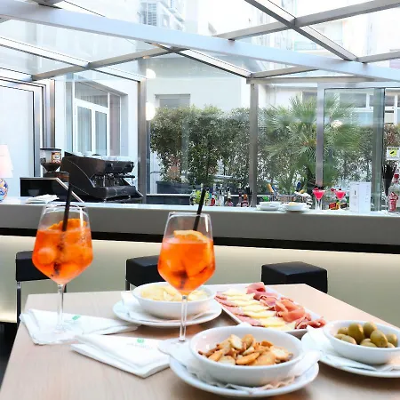 Grande Maugeri Hotel 4*